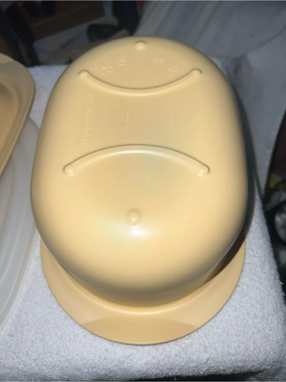 TUPPERWARE OVENWORKS 3 qt oval casserole stack cooker oven freezer micro Unused